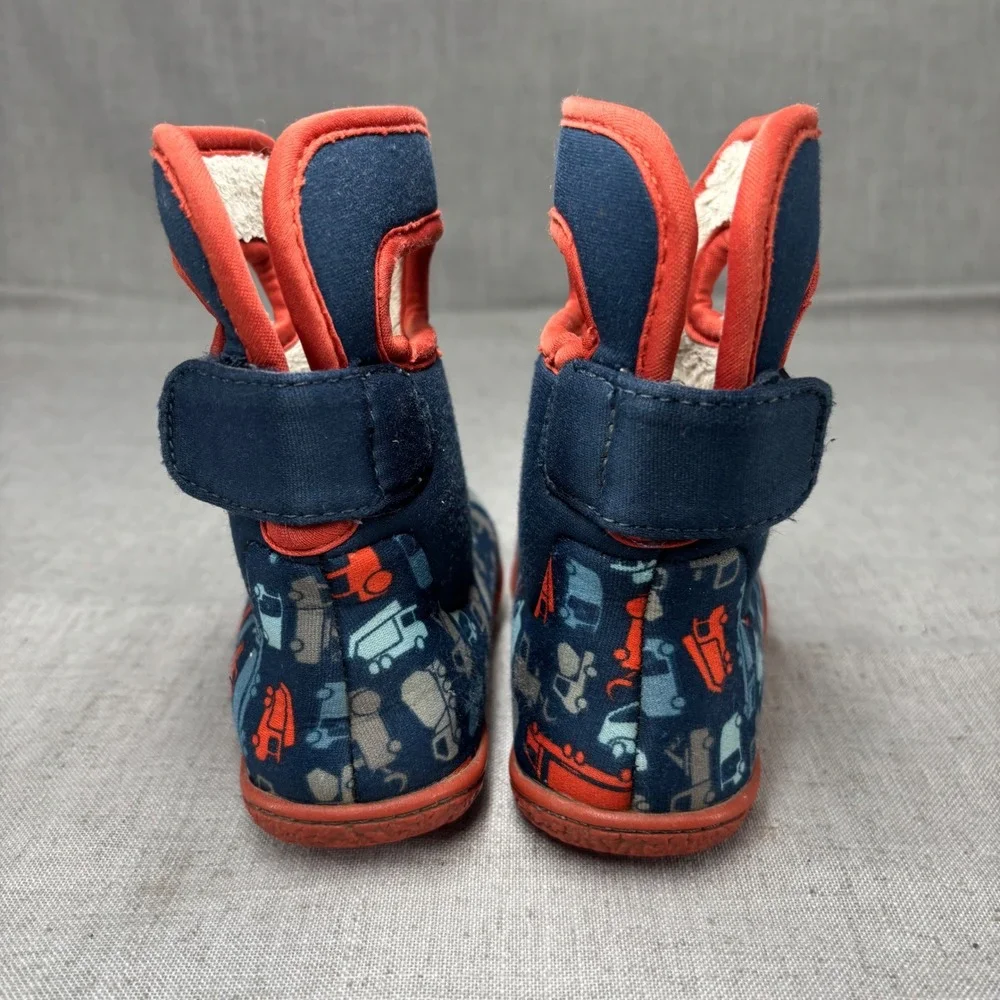 Bogs Baby  Waterproof Insulated Winter Boots Navy Blue Red Trucks Kids Size 8